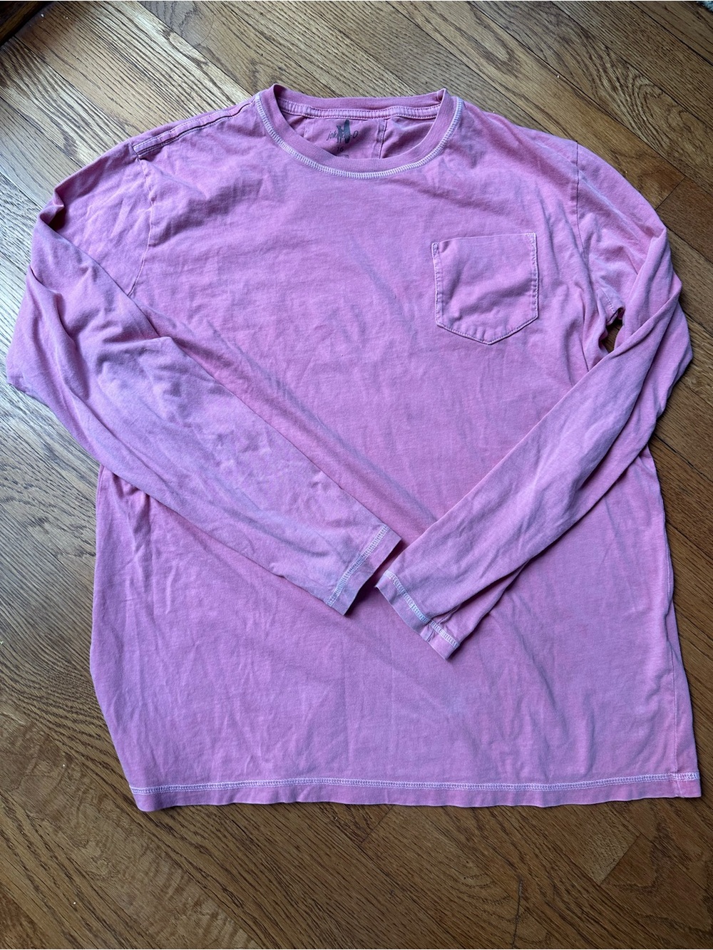 johnnie-O Long Sleeve Pocket Tee in Pink